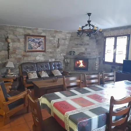 Nieves Chalet San Ciprian (Castile and Leon)